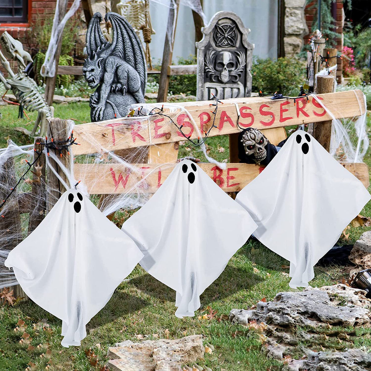 Set of 3 Light-Up Ghost Yard Stakes – Classic White Halloween Lawn Decoration, Battery-Operated - product image 5